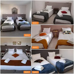 Hall 92 Quartos Com Wc Em Moradia Com Piscina A-das-lebres Homestay